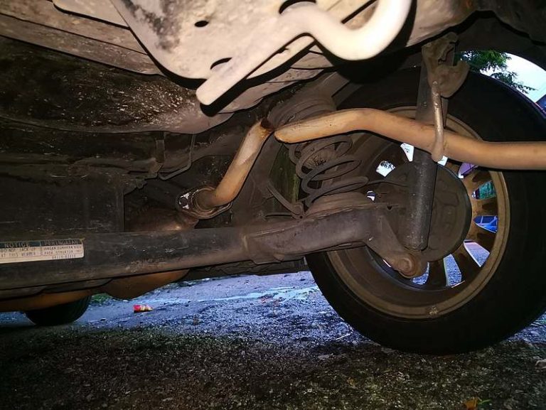 Gejala Suspensi Mobil Rusak yang Wajib Diwaspadai